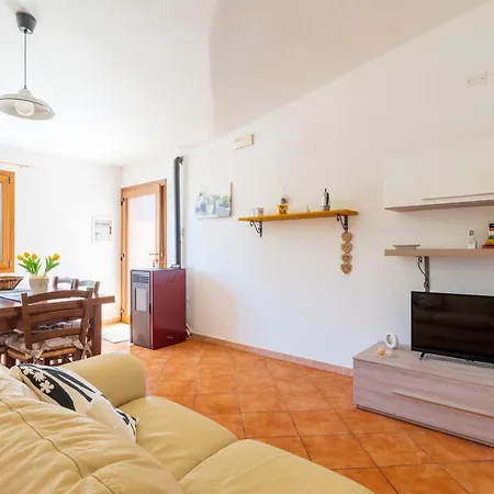 Casa Delle Mimose A 700m Dal Mare Cardedu