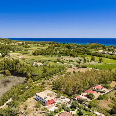 Casa Delle Mimose A 700m Dal Mare Апартаменты Кардеду